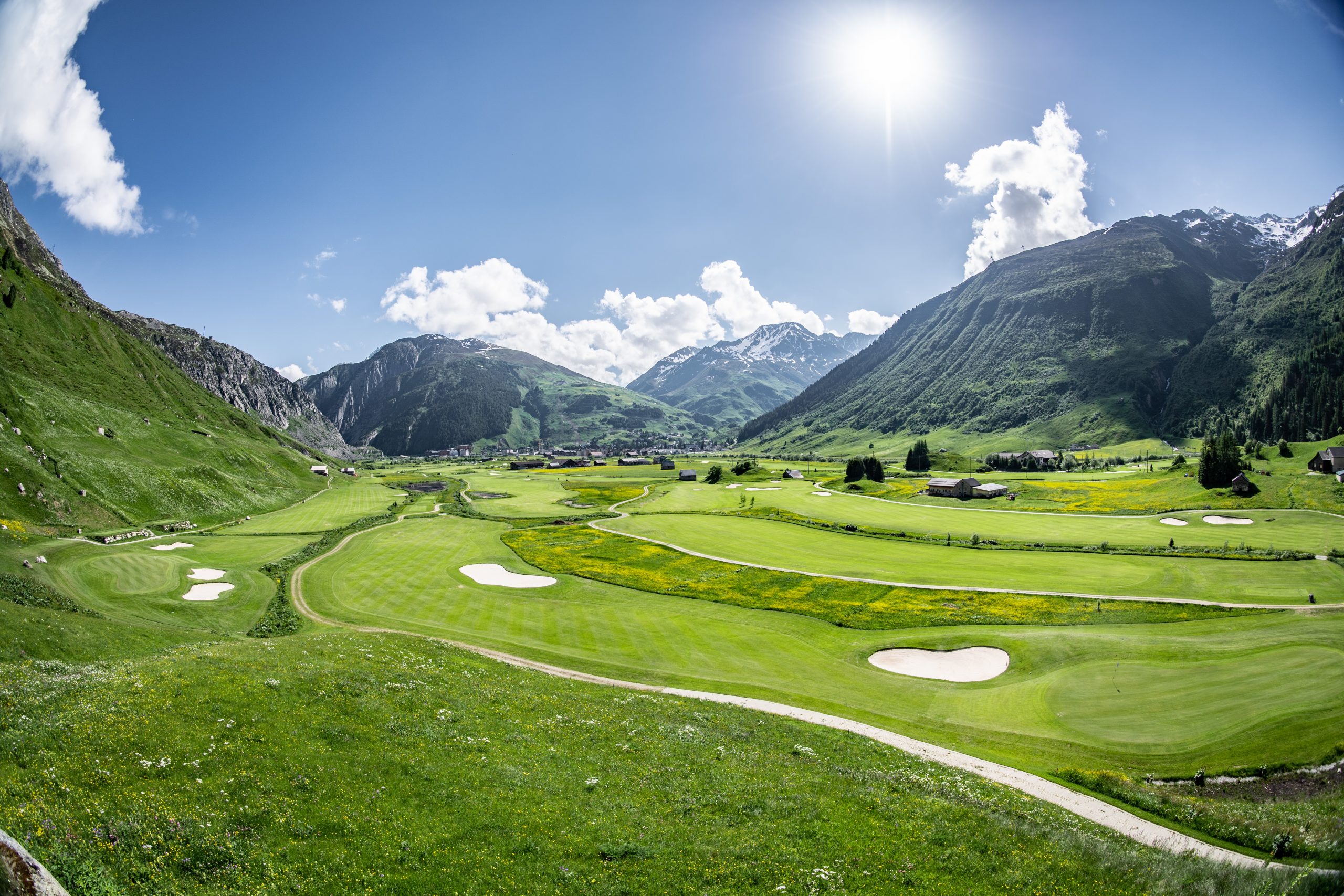 Get entranced by the allure of the Andermatt Swiss Alps Golf Course